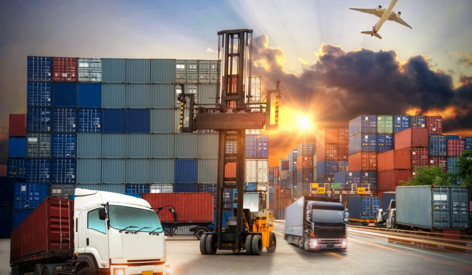 How Do Logistics Companies Work? 7 Powerful Ways They Keep Global Trade Moving